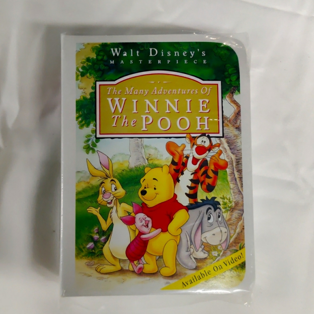 1997 Happy Meal: Disney's Masterpiece collection peace #8 Tigger